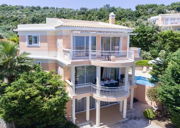 Cretan Exclusive * Rethimnon