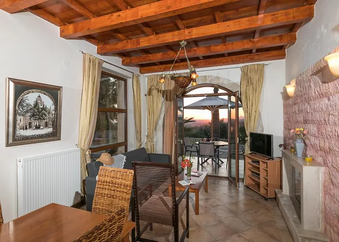 Cretan Exclusive Rethimnon