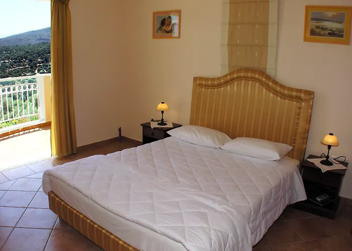 Cretan Exclusive Villa *