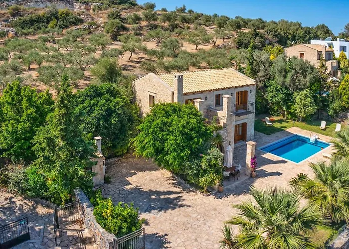 Cretan Exclusive * Rethimnon